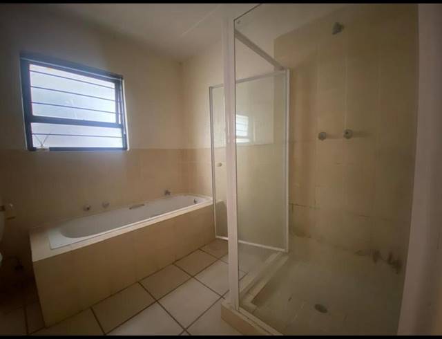 2 BEDROOM PROPERTY TO RENT IN VORNA VALLEY